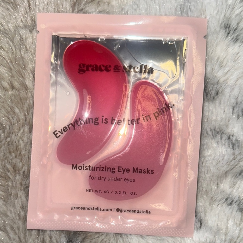 Grace & Stella Pink Moisturizing Eye Masks - Givvy's